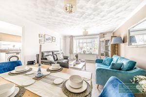 Photo 8- click for photo gallery